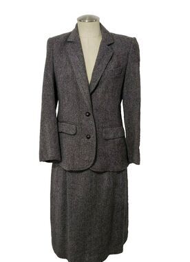 Vtg Sycamore Pure Wool Women's Herringbone-patterned Suit Jacket & Skirt 6/8?